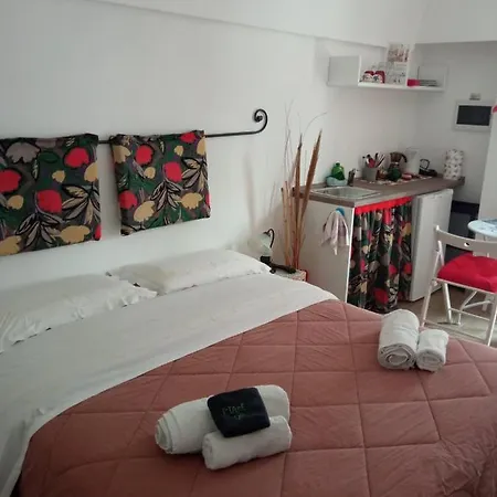 Monolocale Piano Terra Casa Viola- Loc Breve Apartment Polignano a Mare